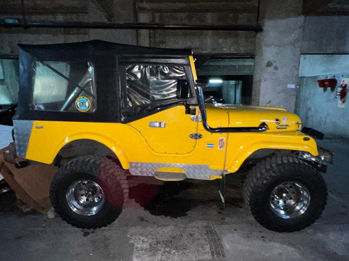 Jeep Ika Corto