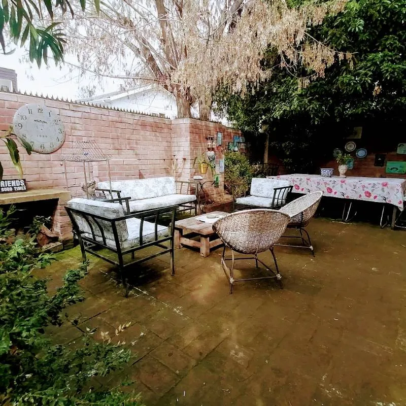 Imagen 1 de 20 de Oportunidad En Vitacura: Casa 4d/3b En Sector Club De Polo