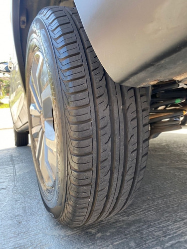 Imagem 11 de 11 de Fiat Toro Freedom Road 1.8 Automático