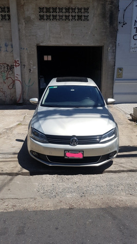 Volkswagen Vento 2.0 Sportline Tsi 200cv Dsg 2011