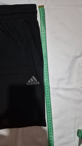 Short Adidas (Usado)