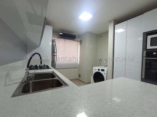 Sp Apartamento Amoblado, Cocina Equipada En Alquiler Ciudad Roca Barquisimeto Lara, Venezuela. 43 M²