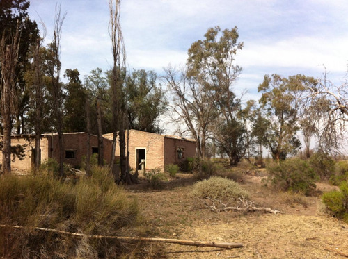 Finca En Blanco Con Casa A Terminar
