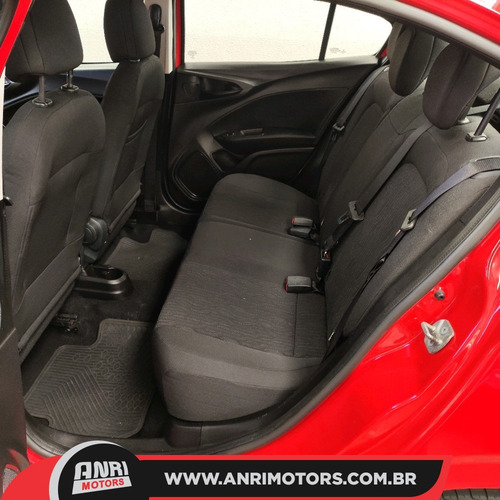 Fiat Cronos 1.3 Drive Gsr Flex 4p
