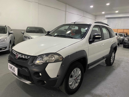 Imagen 1 de 17 de Fiat Palio 2016 1.6 Adventure 115cv