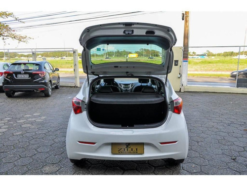 Imagem 14 de 15 de Hyundai Hb20 Comfort Plus 1.6 At