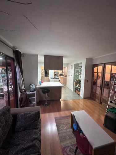 Se Arrienda Amplia Casa En Exclusivo Condominio Sin G/c