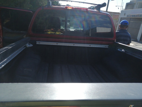 Nissan Frontier 4.0 Pro-4x V6 4x2 Mt