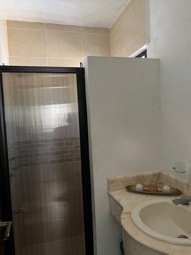 Imagen 9 de 15 de Casa En Renta En Gran Santa Fe.
