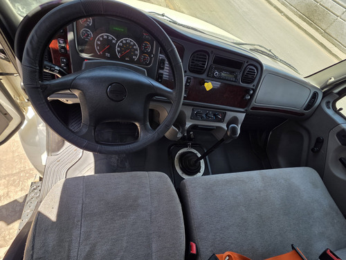 Camion Freighliner M2 2017 Rabon