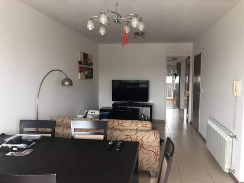 Imagen 9 de 12 de Venta Departamento Dos Dormitorios Con Cochera! Abasto Amenities