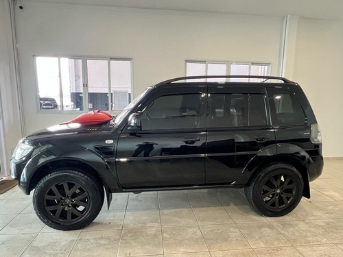 Mitsubishi Pajero TR4 2.0 4X4 16V 140CV FLEX 4P AUTOMÁTICO