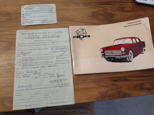 Imagen 10 de 12 de Peugeot 404