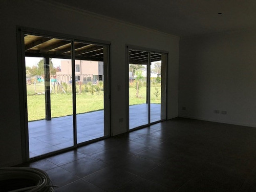 Imagen 13 de 15 de Casa Chalet En Venta Ubicado En San Matias, Escobar, G.b.a. Zona Norte