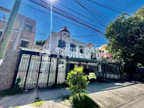 Venta Casas Chapalita Oriente T-jc0002-0098