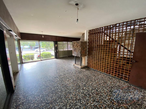 Venta Casa 5 Dormitorios Unión Braglia 310001530