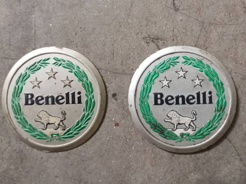 Logo Original Benelli En Relieve, Usado 