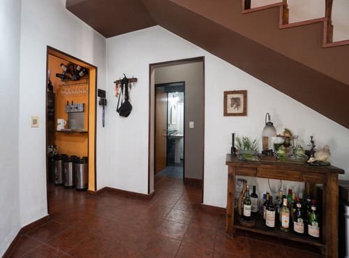 Venta Casa 4 Ambientes Hurlingham Apto Crédito