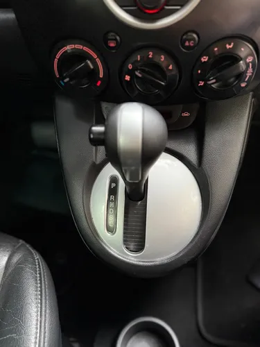 Mazda 2 Hb 2010 Automático