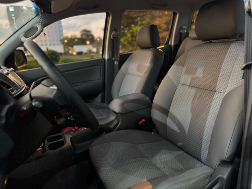 Toyota Hilux 2.7 SR 4X2 CD 16V FLEX 4P AUTOMÁTICO