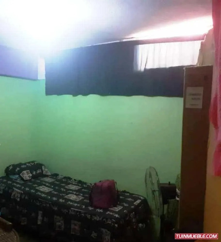 Imagen 9 de 12 de Se Vende Apartamento En Menca 0414-0214345