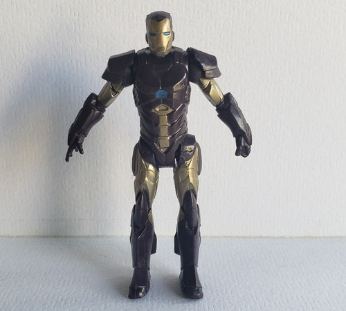 Iron Man 3 Movie Purple Arctic Armor - Marvel - Hasbro