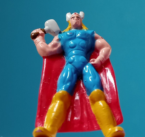 Muñeco Thor Miniatura (super Héroes Marvel) Jack Sorpresa (Usado)