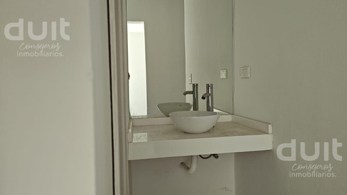 Duplex De 2 Dormitorios En Colinas De Manantiales. Entrega Inmediata!