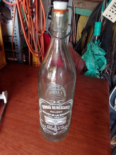 Antigua Botella Vidrio Tapon Enlozado Sellado Deco Coleccion