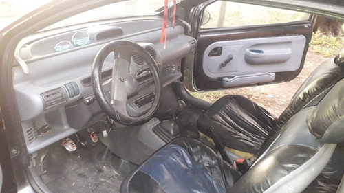 Renault Twingo Sedan 3 Puertas