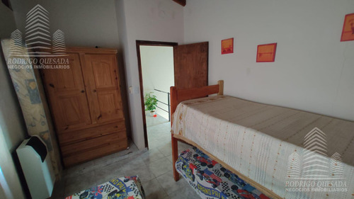 Dúplex De 2 Dormitorios C/ Cochera En Costa Azul.