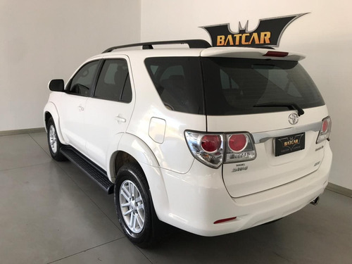 Toyota Hilux Sw4 3.0 Srv 4x4 7 Lugares 16v Turbo