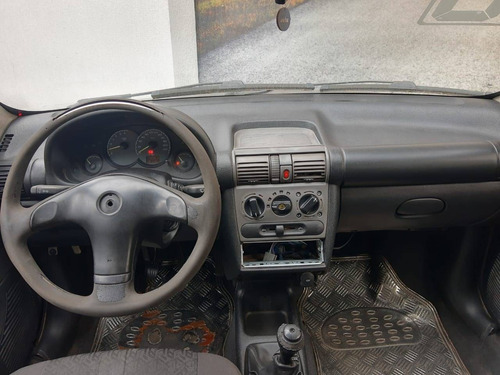 Imagem 3 de 8 de Chevrolet Classic 1.0 Mpfi Life 8v Flex 4p Manual