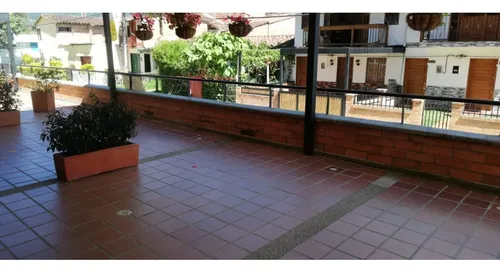 Local Para Arriendo En Jardines Del Tambo
