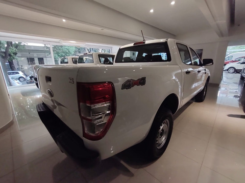 Imagen 11 de 24 de Ford Ranger Xl 2.2 L Doble Cabina 4x4