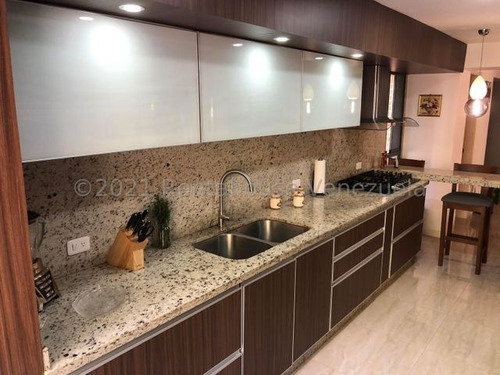 Imagen 23 de 24 de Mls #22-21711 Se Vende Hermoso Apto En Los Naranjos Del Cafetal Fibr 0414 3111247