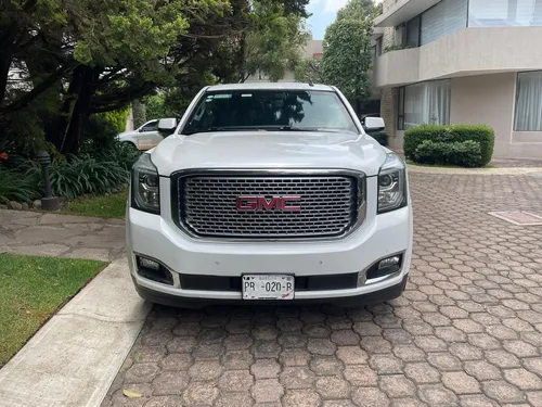 GMC Yukon 6.2 Denali 8 Vel Awd At