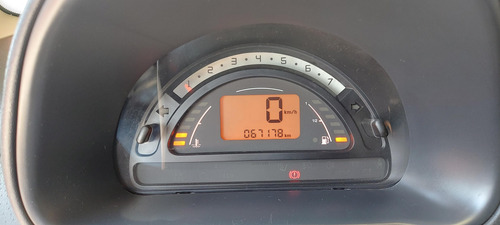 Imagem 10 de 11 de Citroen C3 Glx 1.4 8vano:2012 Preto Flex Completo