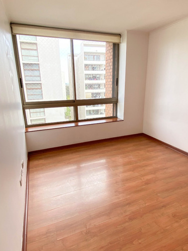 Hermoso Y Amplio Departamento, Excelente Sector (4d / 4b)