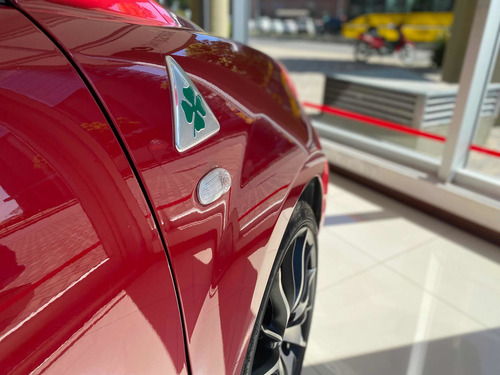 Imagen 3 de 10 de Alfa Romeo Mito Quadrifoglio Qv / Martelli Automotores
