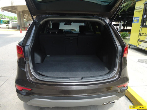 Hyundai Santa Fe 2017