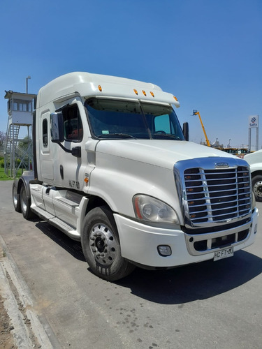 Tracto Camion Freightliner Cascadia 125, Año 2016