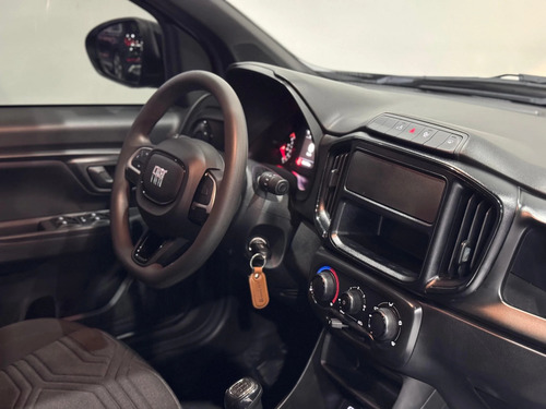 Fiat Strada 1.3 FIREFLY FLEX FREEDOM CD MANUAL