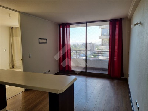 Imagen 2 de 8 de Departamento En Venta De 1 Dorm. En Santiago