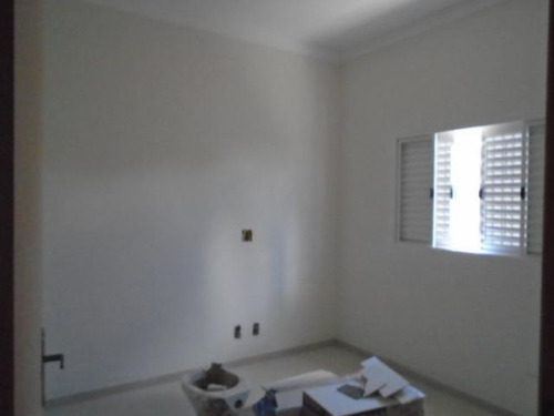 Imagem 7 de 11 de Casa Para Venda Em Araras, Jardim Dos Eucalíptos, 3 Dormitórios, 1 Suíte, 2 Banheiros, 4 Vagas - V-249_2-718327