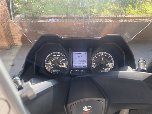 Moto Nueva Con Su Documentación Al Día . Primera Revisión Ok