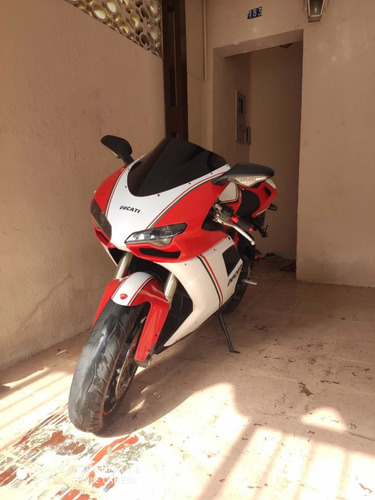 Ducati 848 Evo