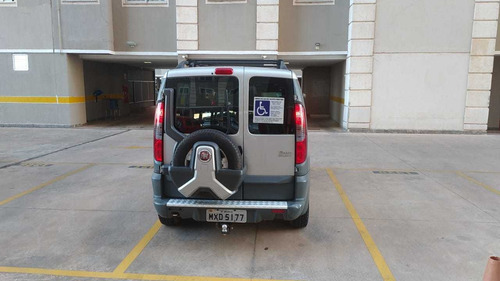 Fiat Doblo 2012 1.8 16v Adventure Flex 5p