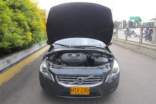 Volvo S60 2.0 Turbo T5 Premium