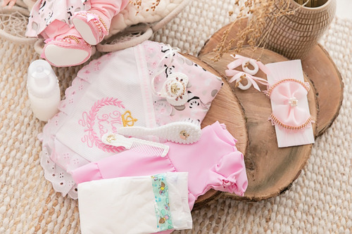 Bebê Reborn 21 Itens Princesa Boneca Senta Silicone Bolsa